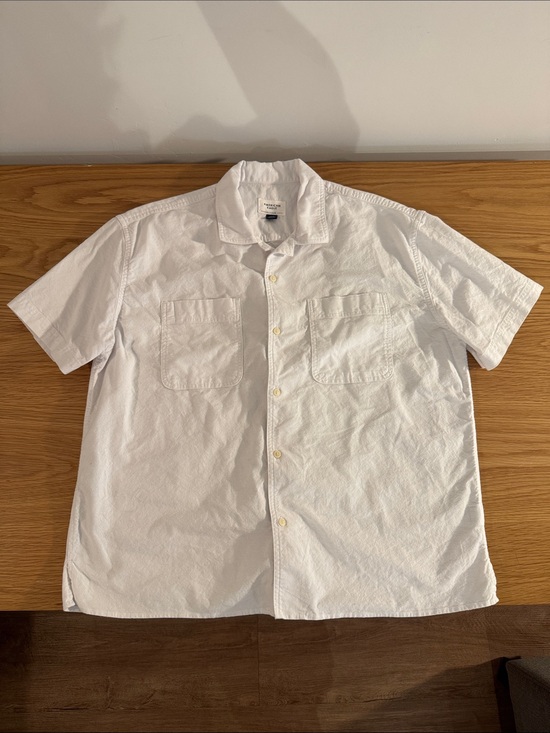 American Eagle Outfitters Other - American Eagle Outfitters White Short-Sleeve Button-Down Shirt